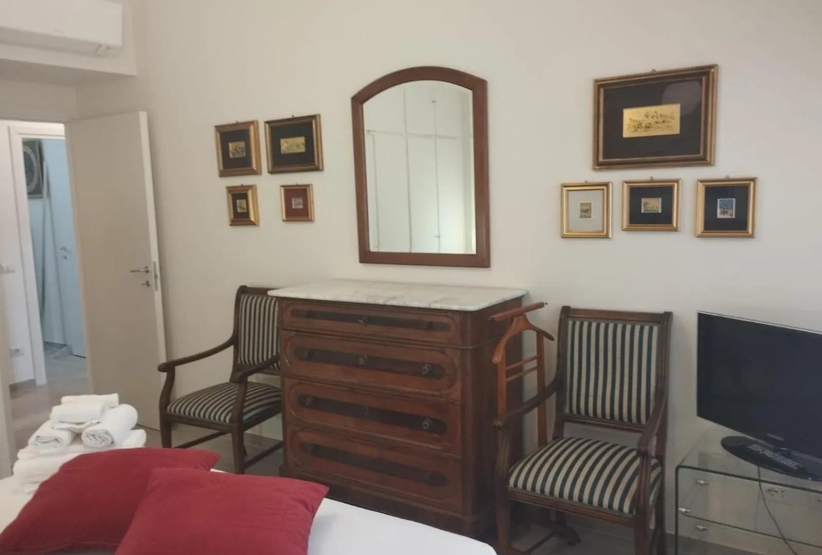 Amber Apartment Rome 0*,  Italy